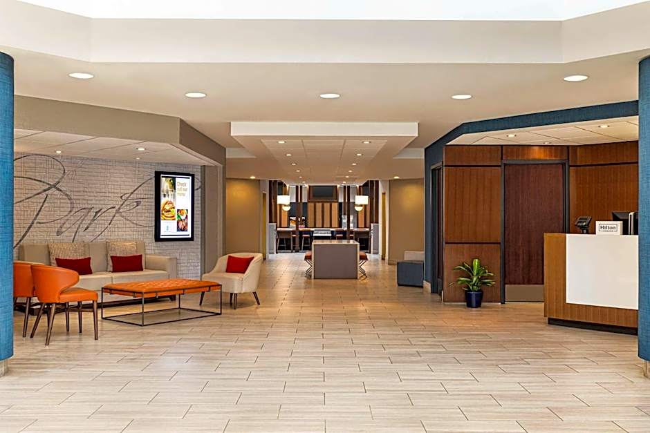 Embassy Suites By Hilton Hotel Kansas City-Overland Park