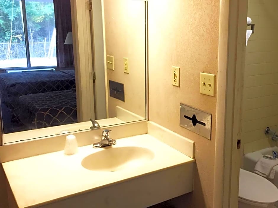 Magnuson Hotel Columbia