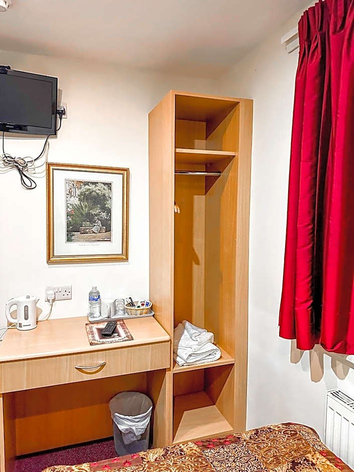 Royal Square Hotel - NEC and Birmingham Airport