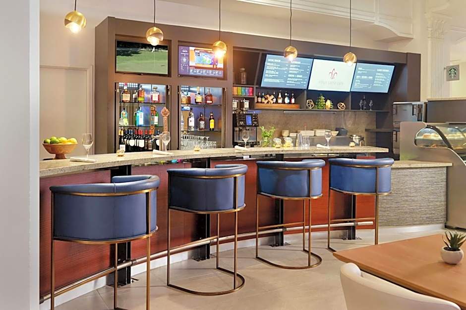 Courtyard by Marriott New Orleans French Quarter/Iberville