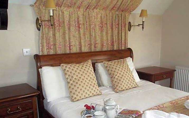 Meath Arms Country Inn