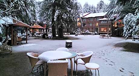 Welcomhotel by ITC Hotels, Pine N Peak, Pahalgam