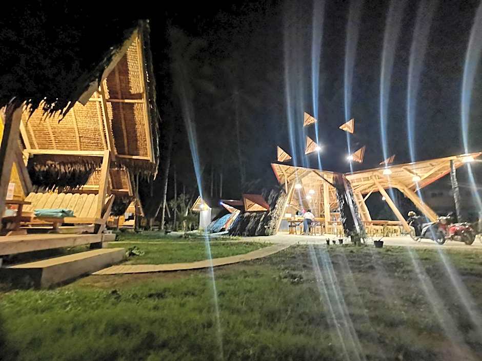 Loboc Nipa Hut Village