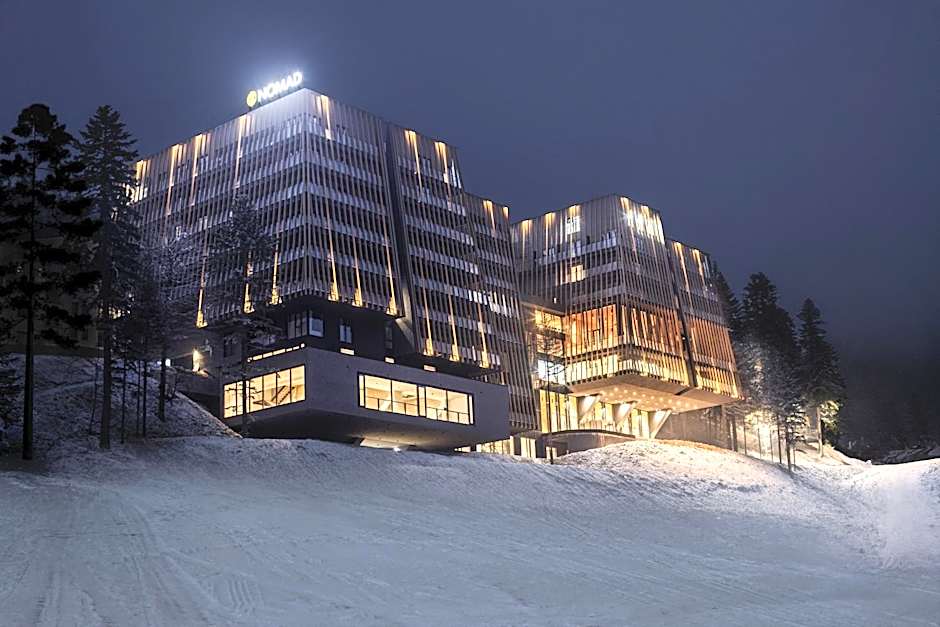Hotel Nomad