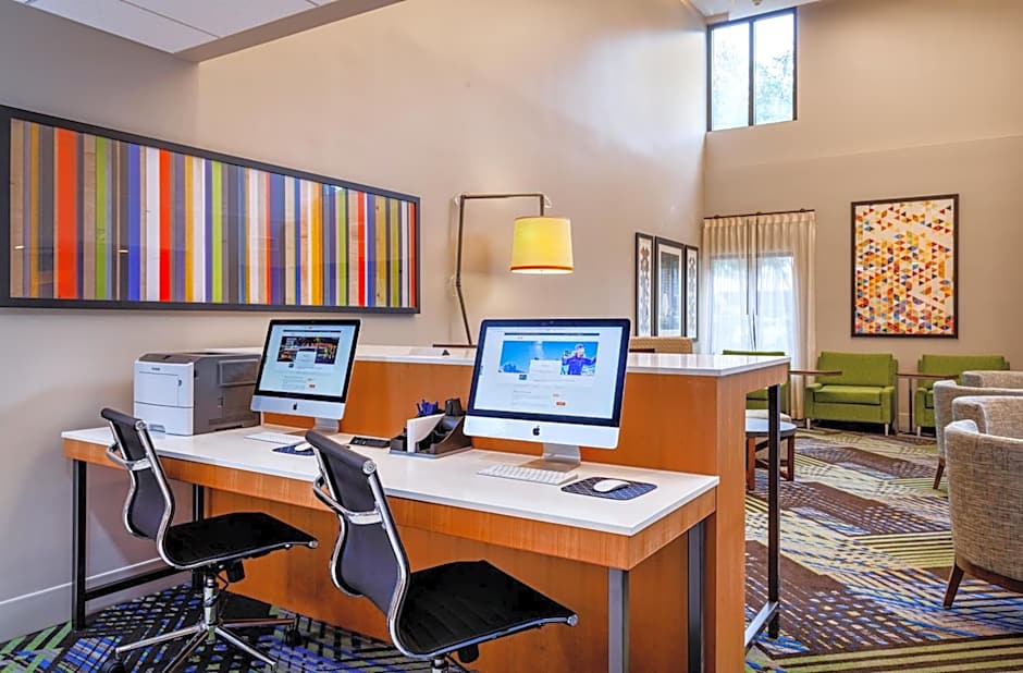 Holiday Inn Express Tampa-Brandon By IHG