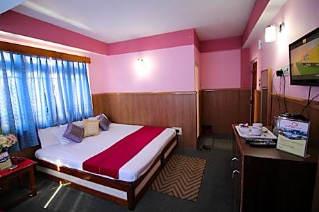 Delight The Touristo