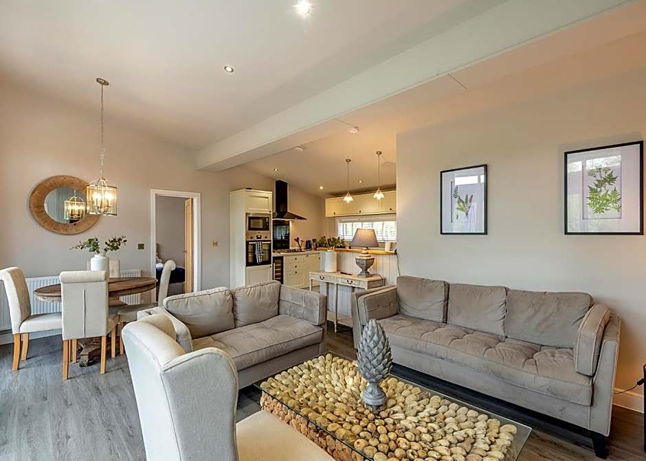 Woodhall Country Park Lodges