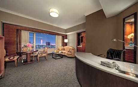 Superior Suite