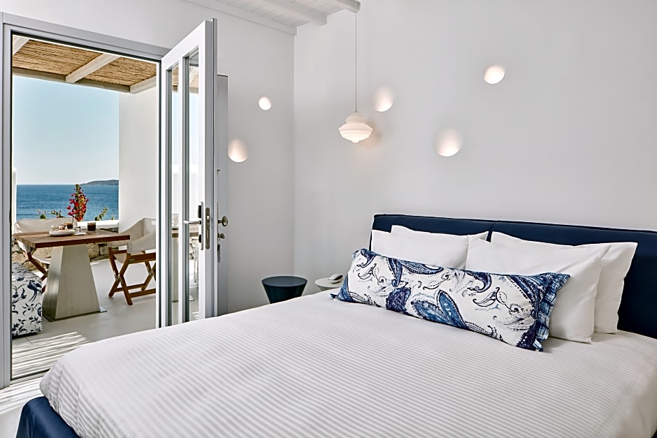 Photo 1 of 4 of Superior Suite with Private Pool-Sea View