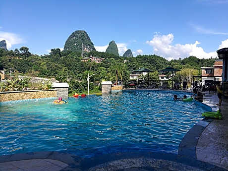 The Bamboo Leaf Yangshuo