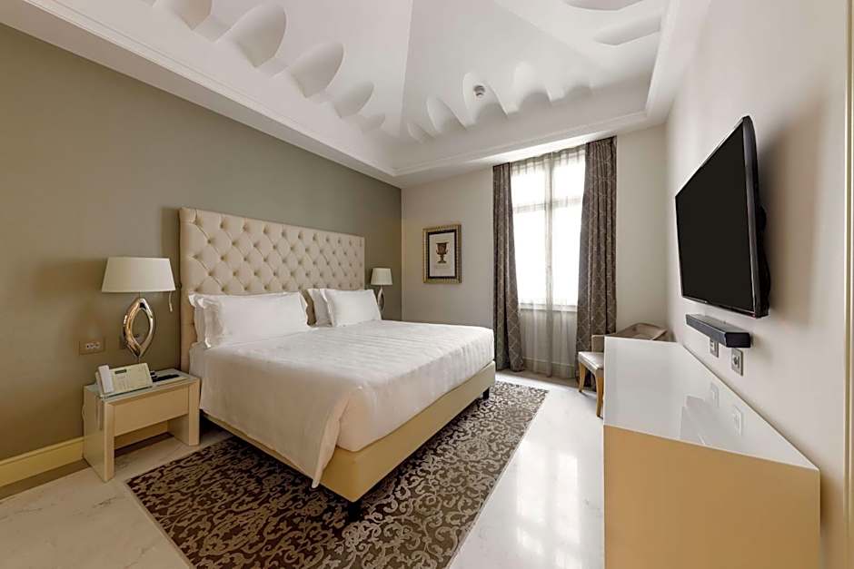 Aleph Rome Hotel, Curio Collection By Hilton