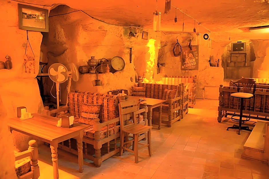 Zeynep Hanım Konağı