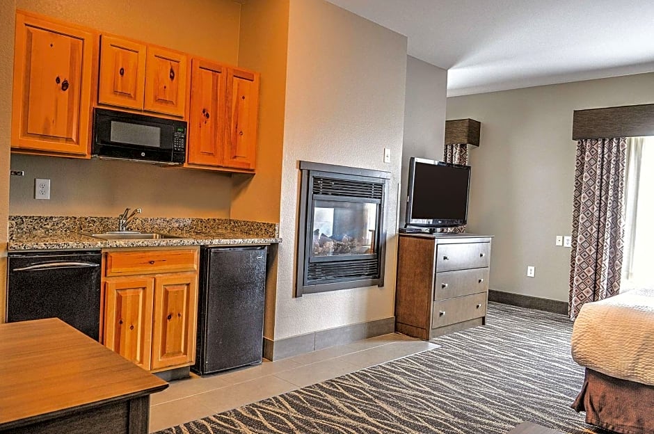Best Western Plus Kalispell/Glacier Park West Hotel & Suites