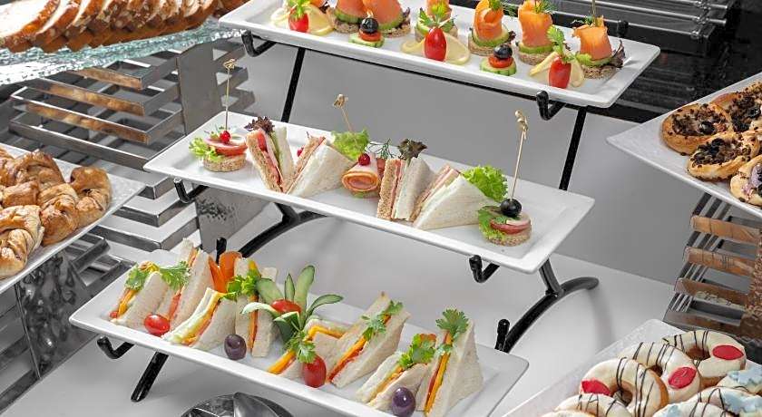 Al Aqeeq Madinah Hotel