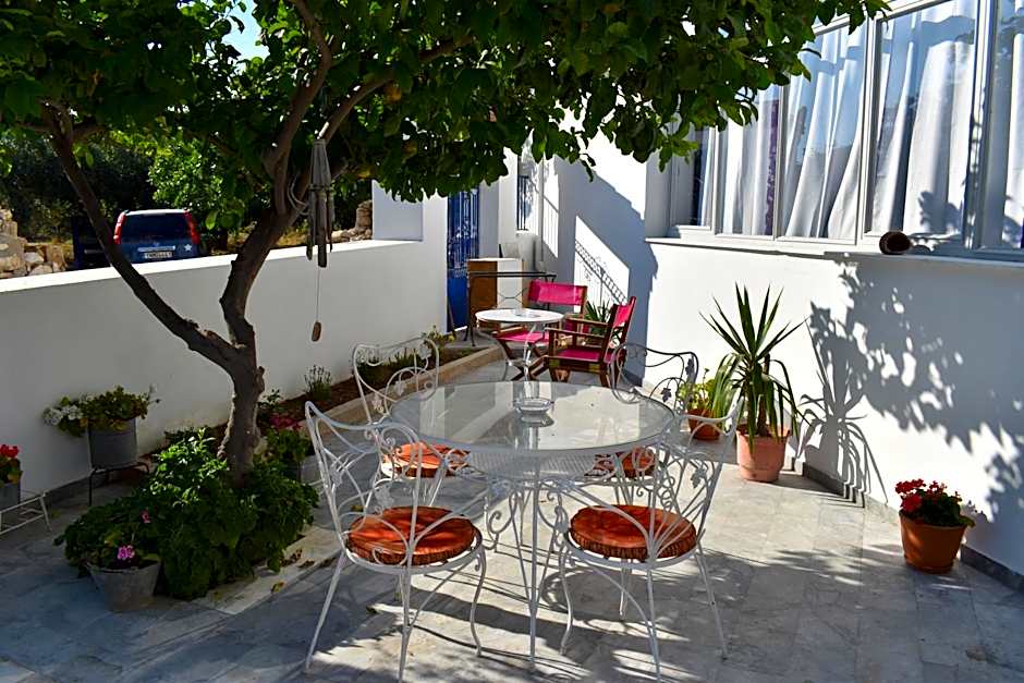Aphrodite Art Hotel Aegina