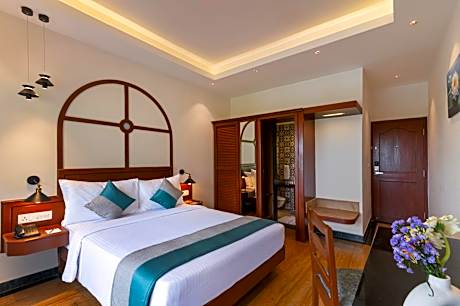 Garden View Premier Room With Balcony