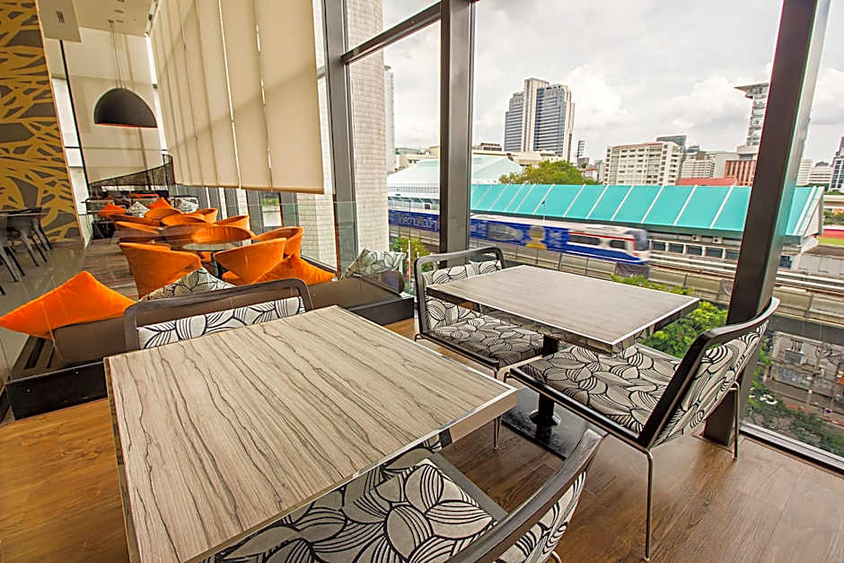 Holiday Inn Express Bangkok Siam By IHG