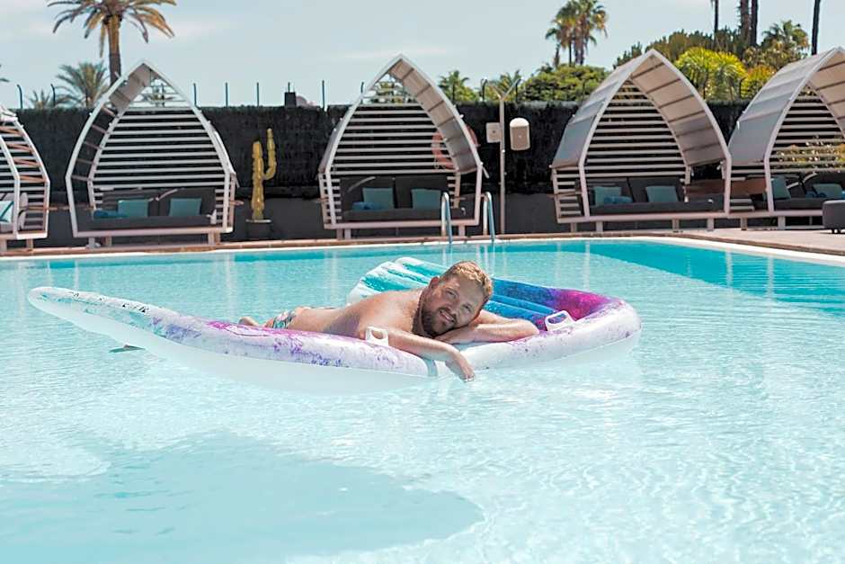 AxelBeach Maspalomas - Apartments and Lounge Club - Adults Only