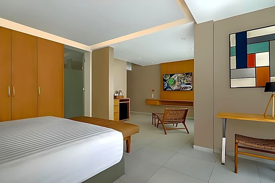 Ossotel Legian Hotel