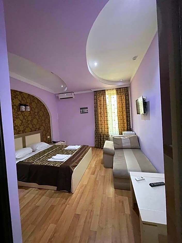 Lux Palace Hotel