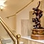 Aurelius Art Gallery Hotel