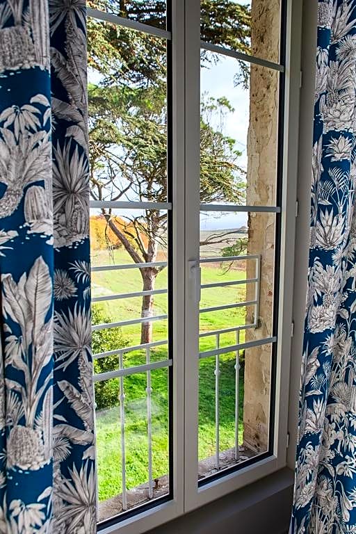 Chateau de Tauzies, The Originals Relais