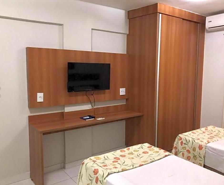 Lagoa Quente Flat Service -512B