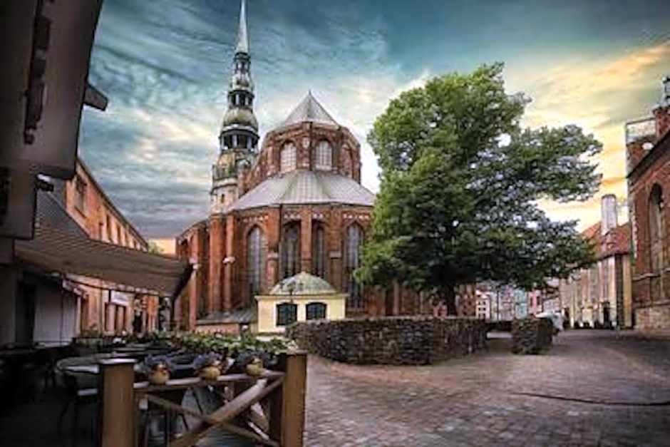 Old Riga Romantic Loft