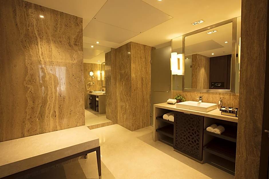 WOW Crest, Indore - IHCL SeleQtions