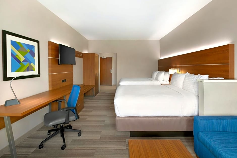 Holiday Inn Express & Suites Salisbury, an IHG Hotel