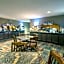 Holiday Inn Express Hotel & Suites Raton By IHG