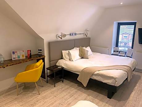 Double Room with Extra Bed