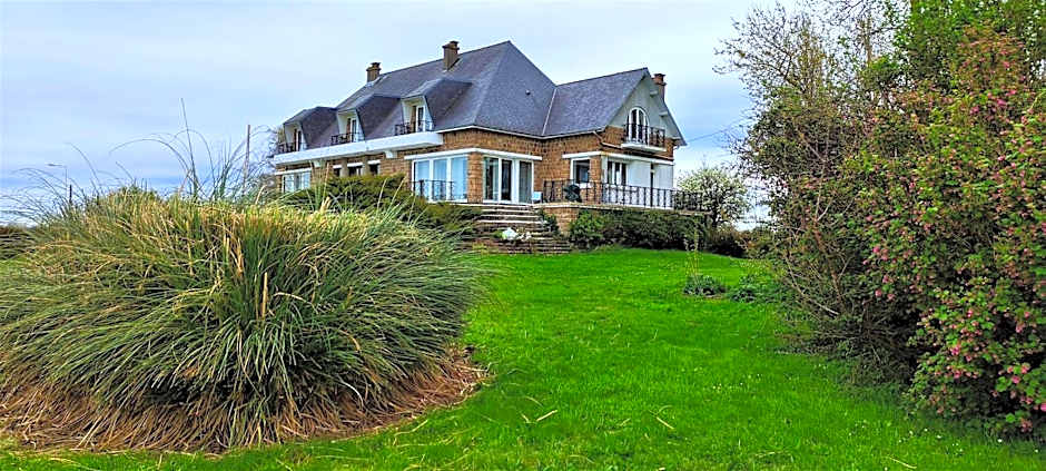 La Bellevue Bréville - B&B