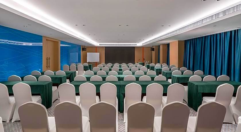 Holiday Inn Express Changsha South Railway Station By IHG