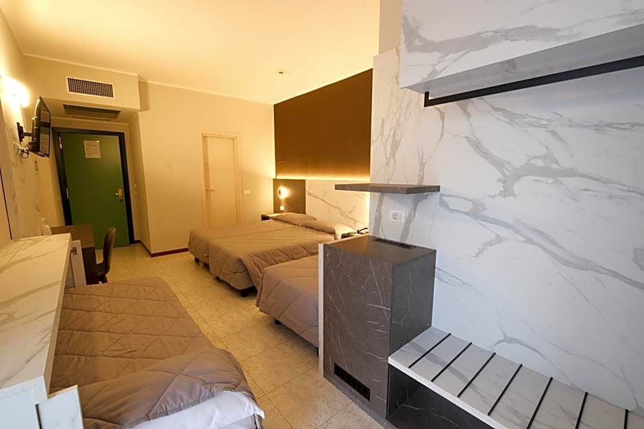 Hotel Mistral