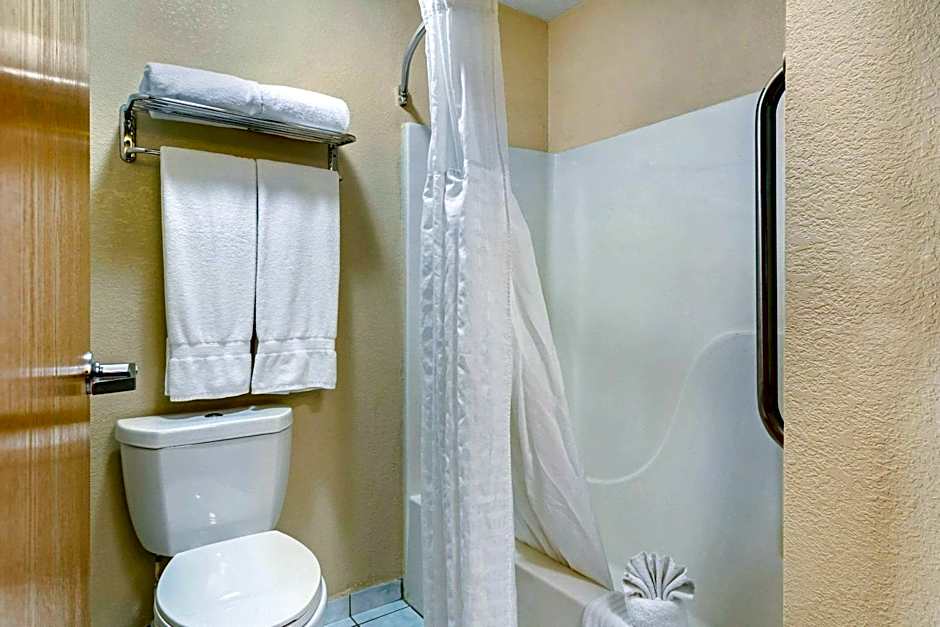 Comfort Inn & Suites Greeley
