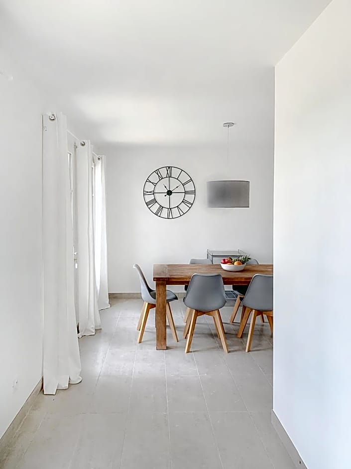 Château Les Merles et ses Villas