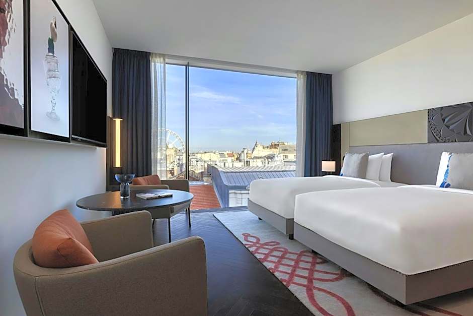 Dorothea Hotel, Budapest, Autograph Collection