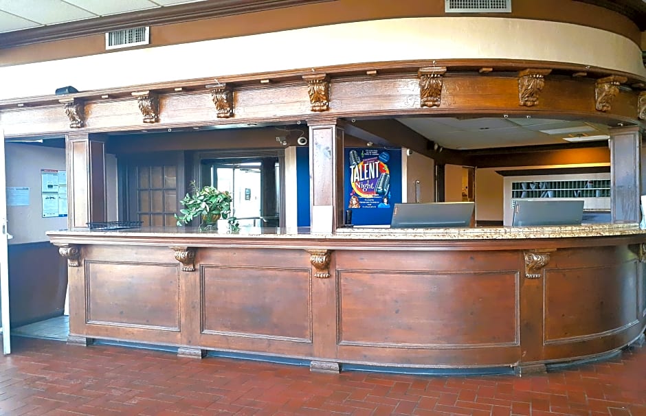 District Hotel Oklahoma City, I-44 By OYO