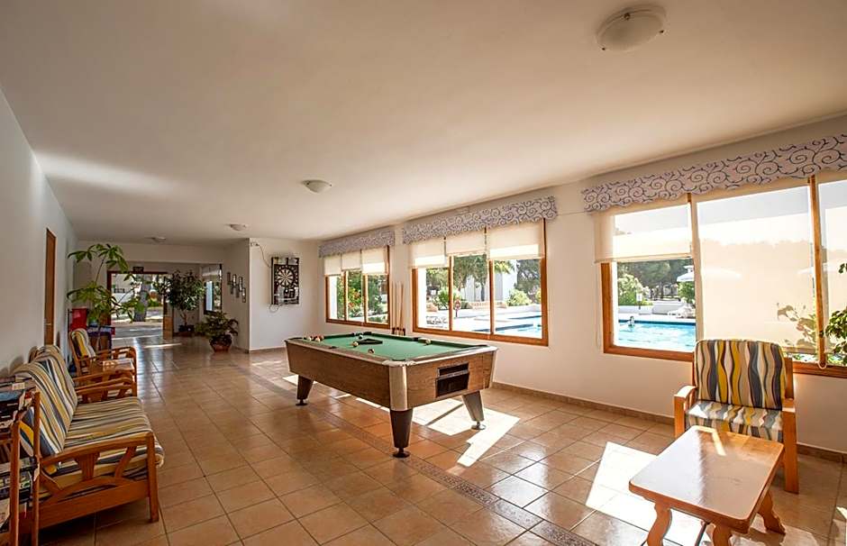 Bungalows Es Pins - Emar Hotels