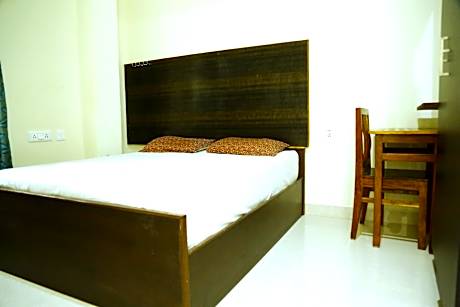 Studio Room