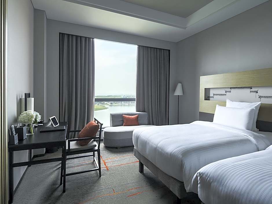 Photo 1 of 6 of Deluxe 2 Twin Beds