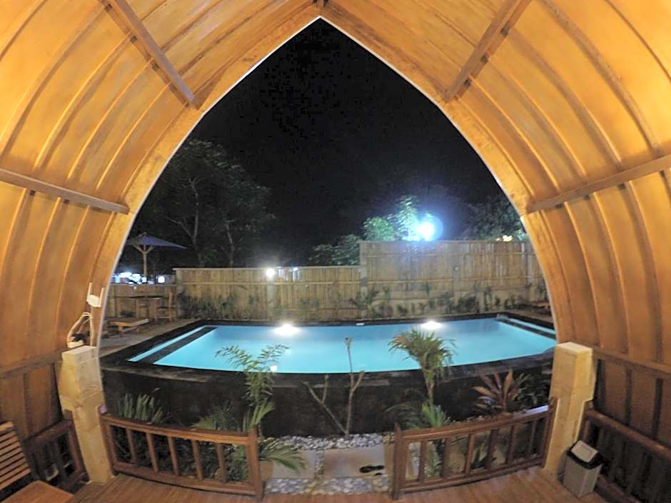 Uki Village – Gili Trawangan, ID