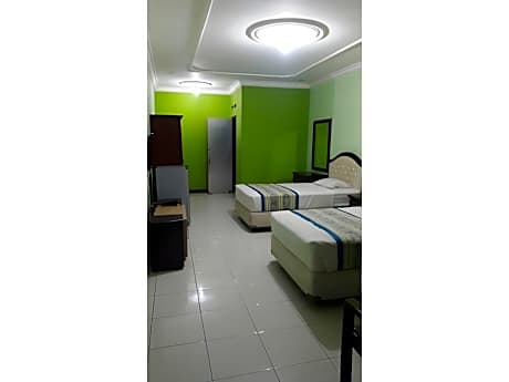 Standard Family Room