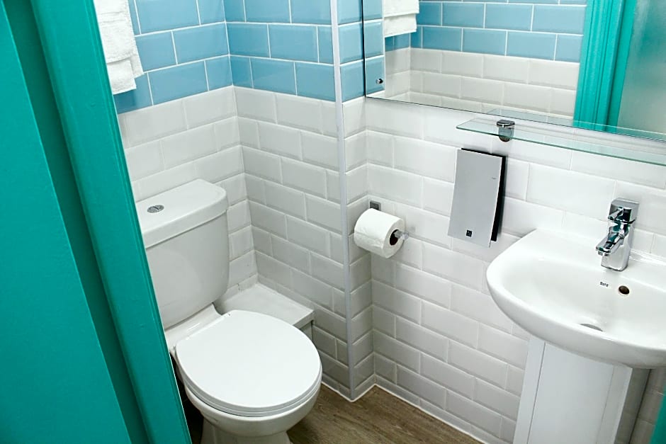 Clapham South Belvedere Hotel