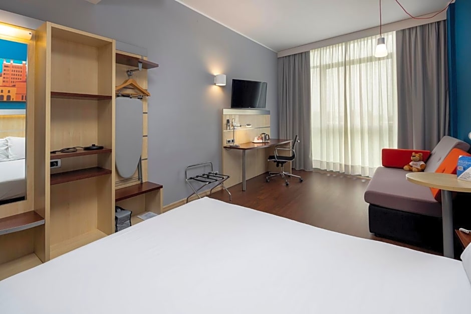 Holiday Inn Express Parma By IHG
