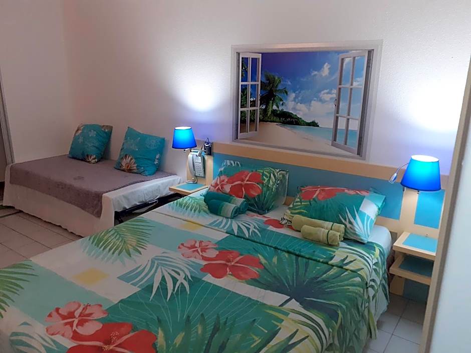 Jolie studio vue mer