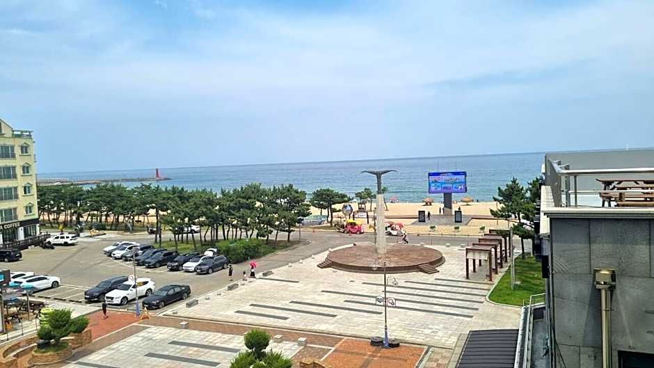 Yangyang Naksan Pebble Beach