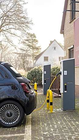 Balland's Hotel & Restaurant