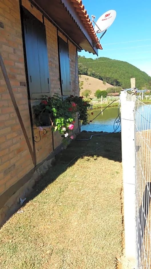 Caminhos da Serra do Tabuleiro - Chalé do Lago